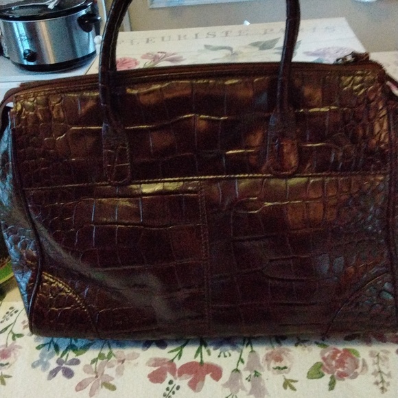 MICHAEL ROME genuine leather reptile print crossbody - Picture 3 of 4